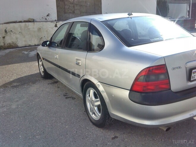 Opel Vectra 1996, 231,185 km - 1.8 l - Bakı