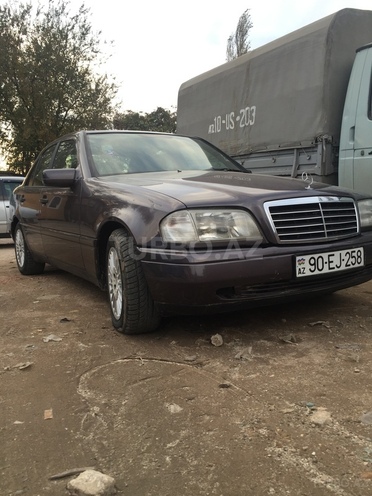 Mercedes C 180 1994, 280,000 km - 1.8 l - Bakı