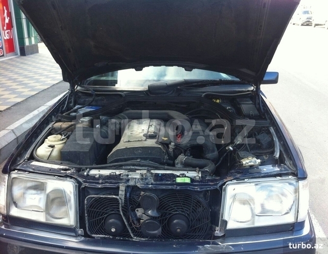 Mercedes E 280 1995, 350,000 km - 2.8 l - Bakı