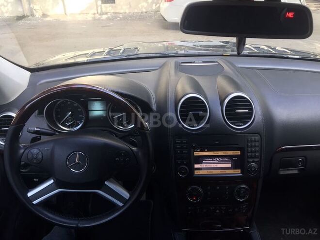 Mercedes GL 550 2011, 113,000 km - 5.5 l - Bakı