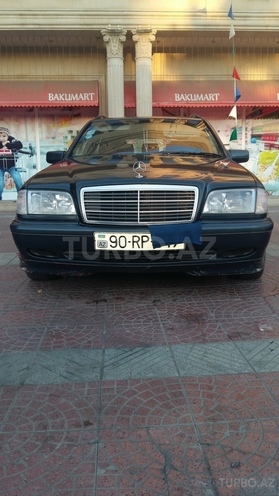 Mercedes C 200 1999, 333,000 km - 2.0 l - Bakı