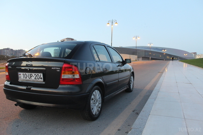 Opel Astra 1998, 217,000 km - 1.6 l - Bakı