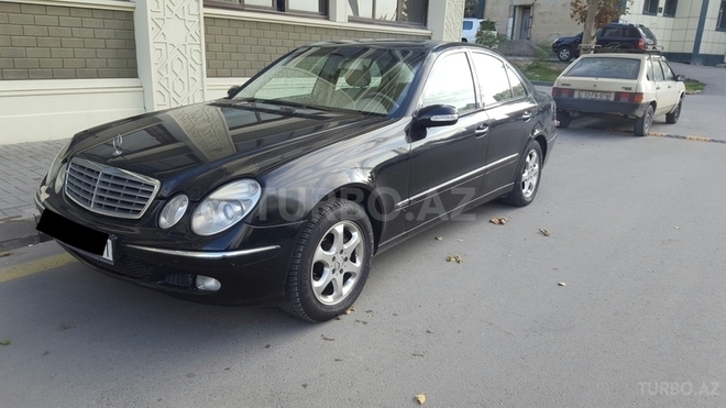 Mercedes E 320 2002, 283,000 km - 3.2 l - Bakı
