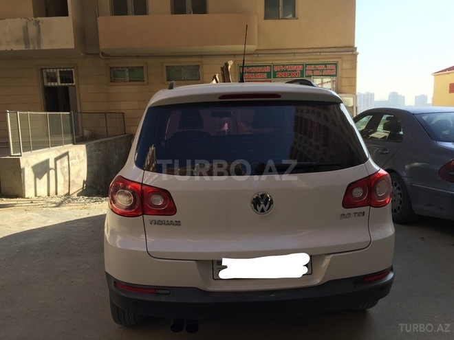 Volkswagen Tiguan 2010, 118,000 km - 2.0 l - Bakı
