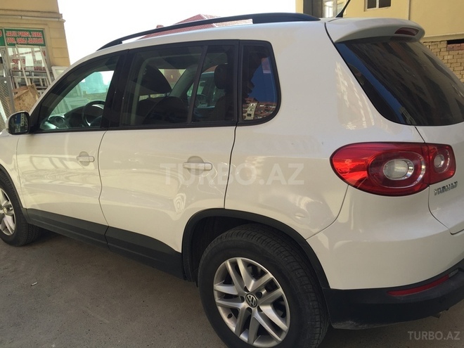 Volkswagen Tiguan 2010, 118,000 km - 2.0 l - Bakı