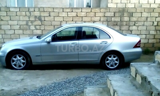 Mercedes C 200 2001, 254,000 km - 2.0 л - Bakı
