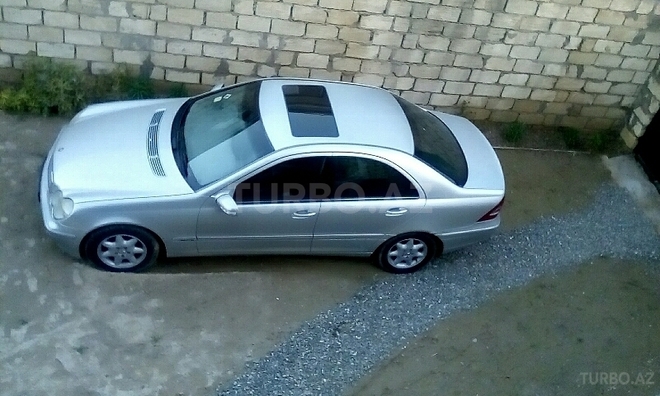 Mercedes C 200 2001, 254,000 km - 2.0 л - Bakı
