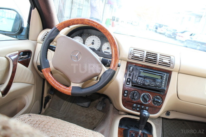 Mercedes ML 320 2001, 230,000 km - 3.2 l - Bakı