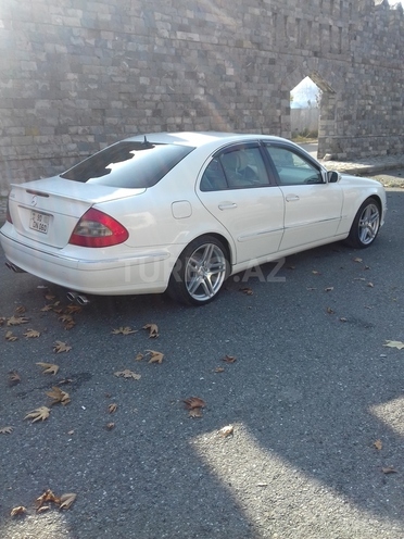 Mercedes E 350 2006, 129,950 km - 3.5 l - İsmayıllı
