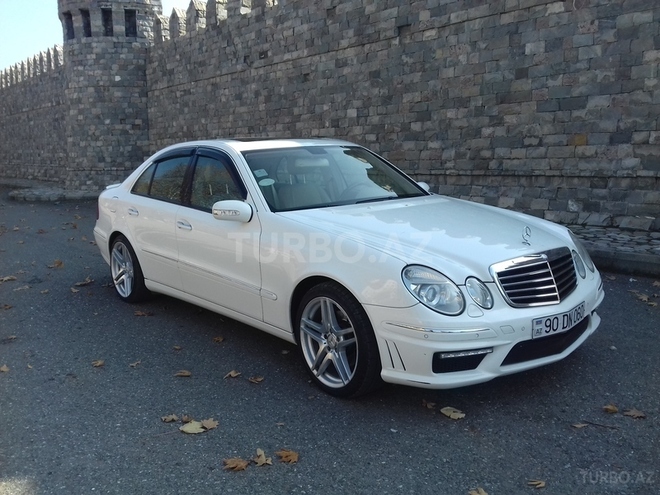 Mercedes E 350 2006, 129,950 km - 3.5 l - İsmayıllı