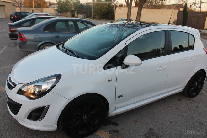 Opel Corsa 2013, 67,000 km - 1.4 л - Bakı