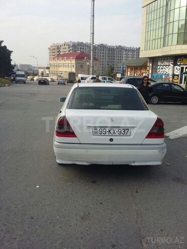 Mercedes C 220 1995, 220,000 km - 2.2 l - Bakı