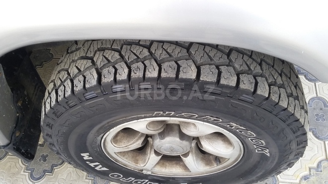 Mitsubishi Pajero 1996, 270,000 km - 2.8 l - Bakı