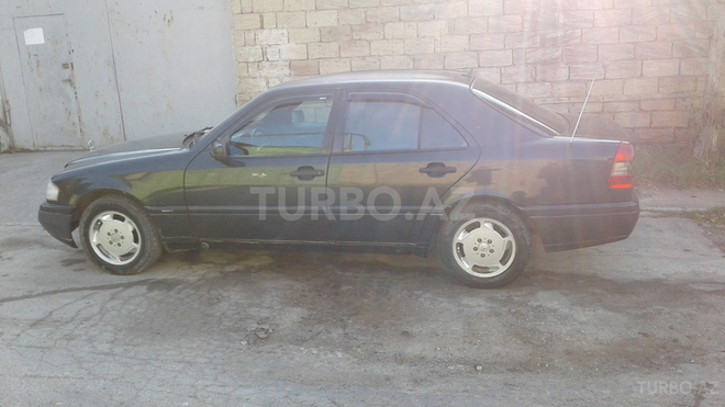 Mercedes C 220 1995, 500,000 km - 2.2 л - Bakı