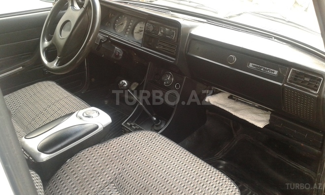 LADA (VAZ) 2107 1999, 136,000 km - 1.6 л - Bakı