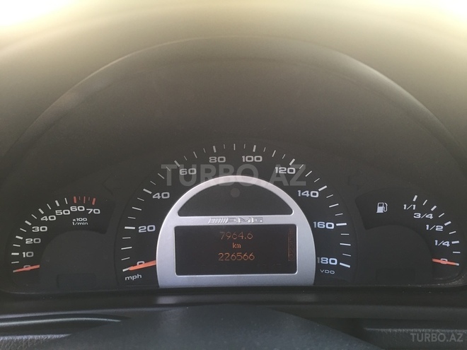 Mercedes C 32 AMG 2004, 226,500 km - 3.2 l - Bakı