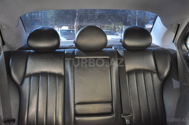 Mercedes C 32 AMG 2004, 226,500 km - 3.2 l - Bakı