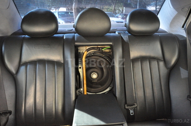 Mercedes C 32 AMG 2004, 226,500 km - 3.2 l - Bakı