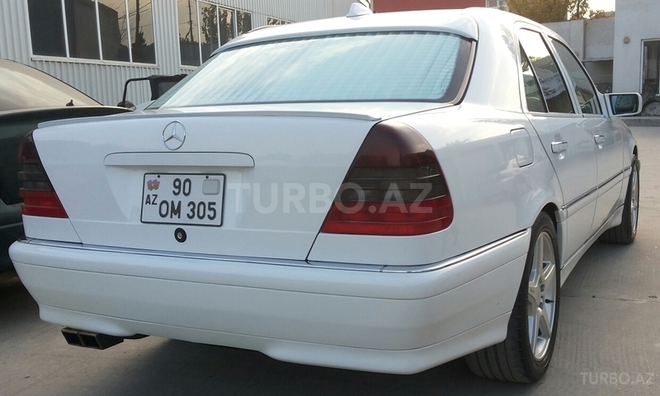 Mercedes C 230 2000, 157,686 km - 2.3 l - Bakı