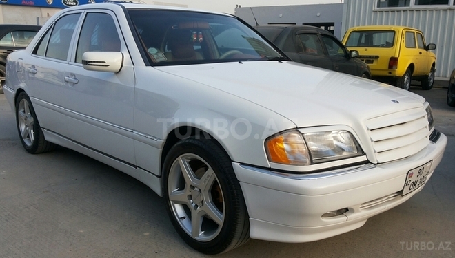 Mercedes C 230 2000, 157,686 km - 2.3 l - Bakı