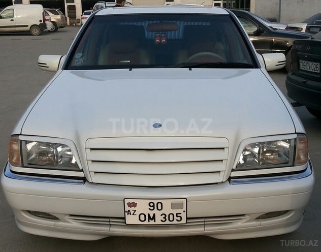 Mercedes C 230 2000, 157,686 km - 2.3 l - Bakı