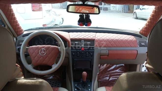 Mercedes C 230 2000, 157,686 km - 2.3 l - Bakı