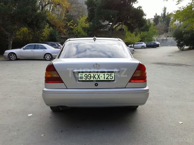 Mercedes C 180 1995, 250,000 km - 1.8 l - Bakı