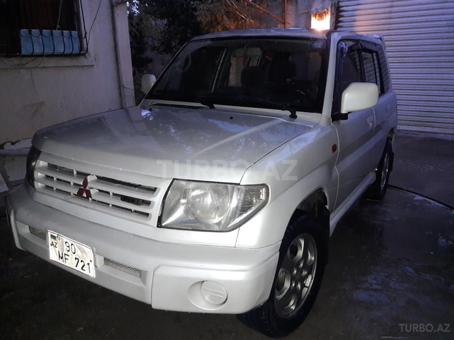 Mitsubishi Pajero io 2000, 167,000 km - 2.0 l - Bakı