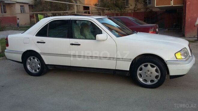 Mercedes C 230 1996, 225,000 km - 2.3 l - Bakı