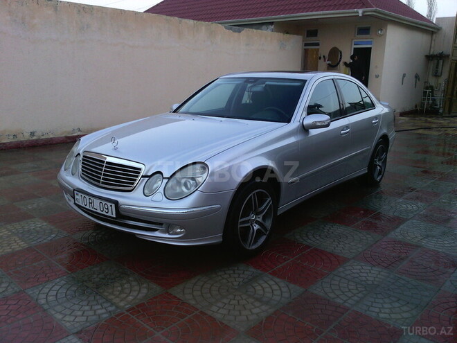 Mercedes E 320 2004, 270,000 km - 3.2 l - Ağcabədi