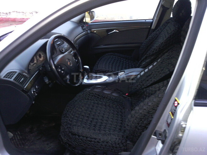 Mercedes E 320 2004, 270,000 km - 3.2 l - Ağcabədi