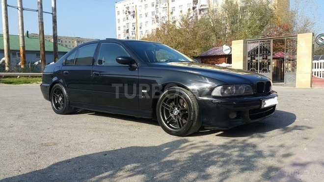 BMW 530 2002, 294,000 km - 3.0 l - Sumqayıt