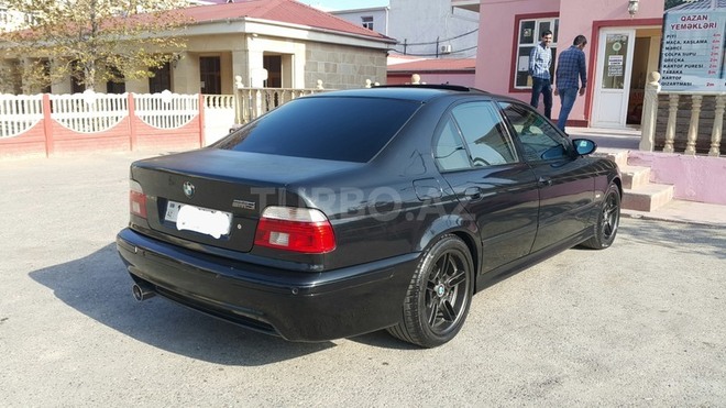 BMW 530 2002, 294,000 km - 3.0 l - Sumqayıt