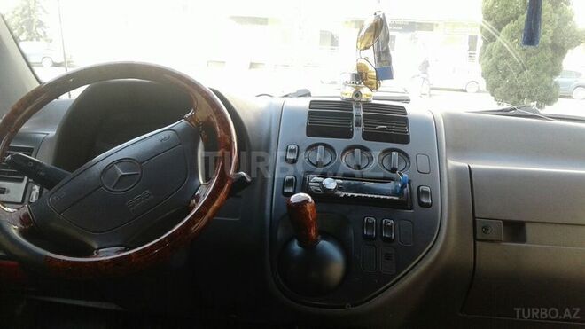 Mercedes Vito 1999, 300,000 km - 2.3 l - Gəncə