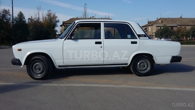 LADA (VAZ) 2107 2007, 180,000 km - 1.6 л - Sumqayıt