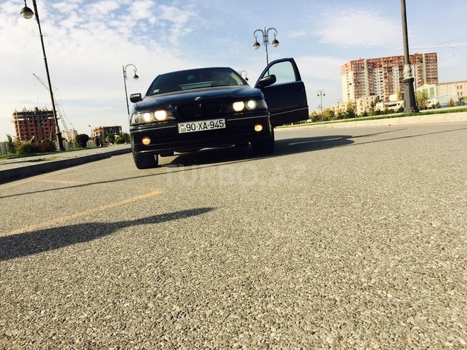 BMW 530 2002, 316,000 km - 3.0 l - Bakı