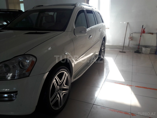Mercedes GL 550 2008, 70,000 km - 5.5 l - Bakı