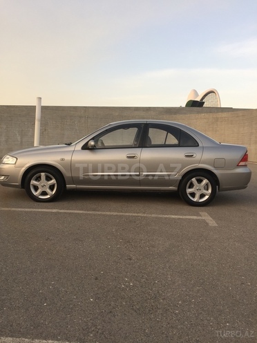 Nissan Sunny 2007, 220,000 km - 1.6 л - Bakı