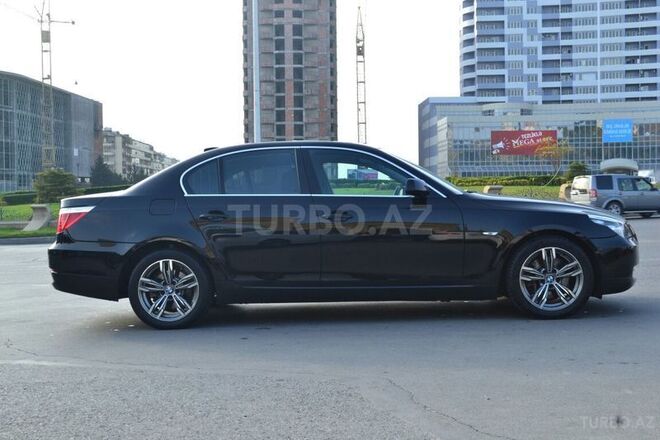 BMW 530 2009, 135,000 km - 3.0 л - Bakı