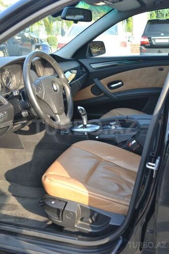 BMW 530 2009, 135,000 km - 3.0 л - Bakı