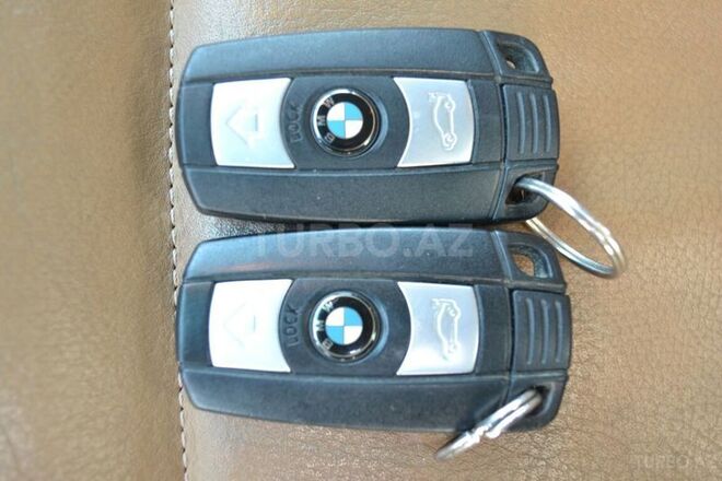 BMW 530 2009, 135,000 km - 3.0 л - Bakı