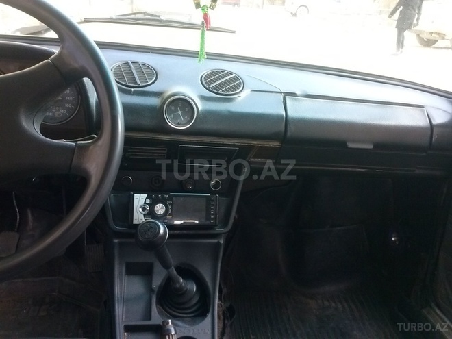 LADA (VAZ) 2106 1983, 565,464 km - 1.3 l - Bakı