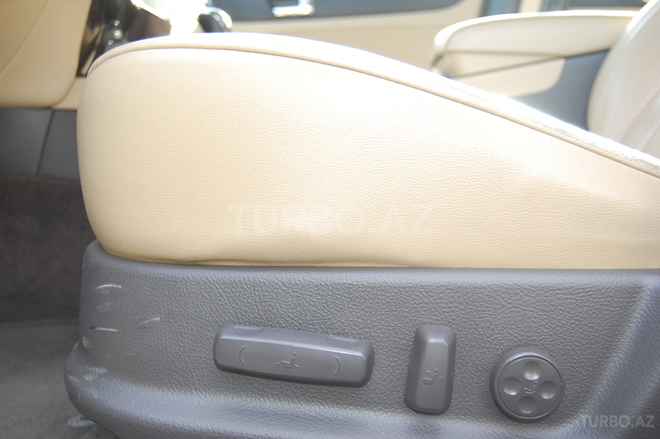 Hyundai Genesis 2009, 136,110 km - 3.8 l - Bakı