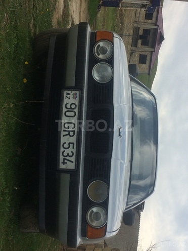 BMW 518 1992, 250,000 km - 0.2 l - Bakı