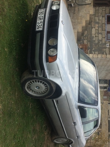BMW 518 1992, 250,000 km - 0.2 l - Bakı