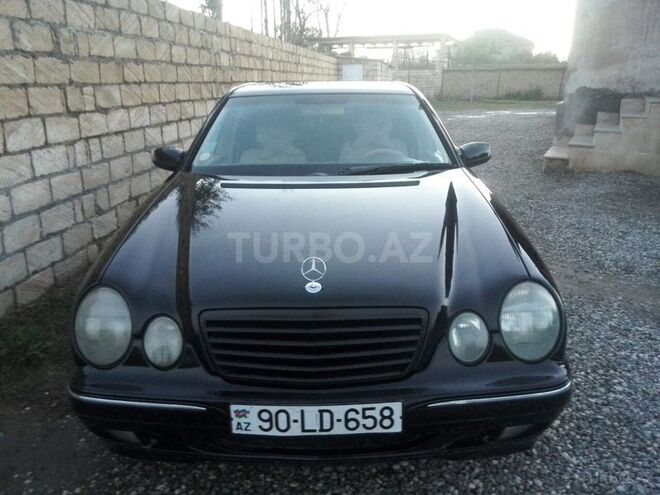 Mercedes E 320 2000, 325,600 km - 3.2 l - Xudat