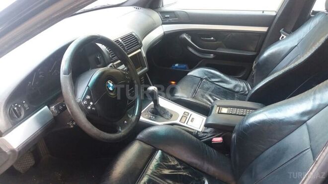 BMW 528 1999, 193,000 km - 2.8 л - Bakı