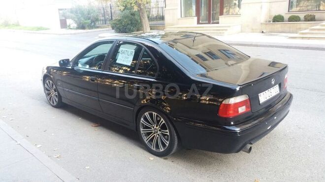 BMW 528 1999, 193,000 km - 2.8 л - Bakı