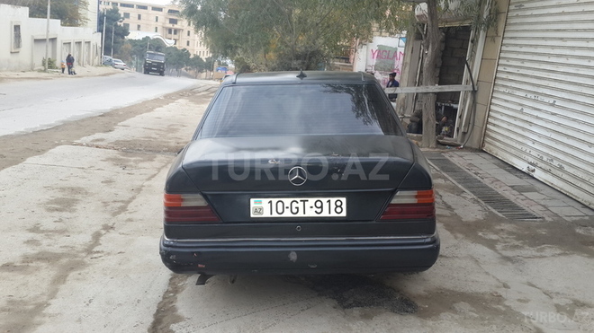 Mercedes E 230 1993, 350,480 km - 2.3 л - Bakı