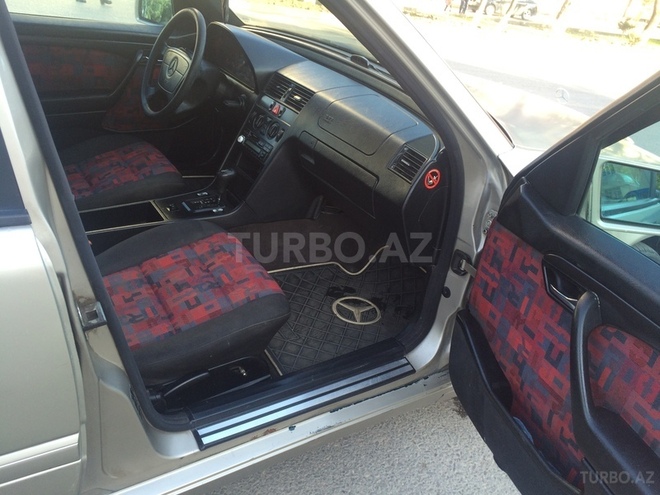Mercedes C 180 1997, 160,123 km - 1.8 l - Bakı